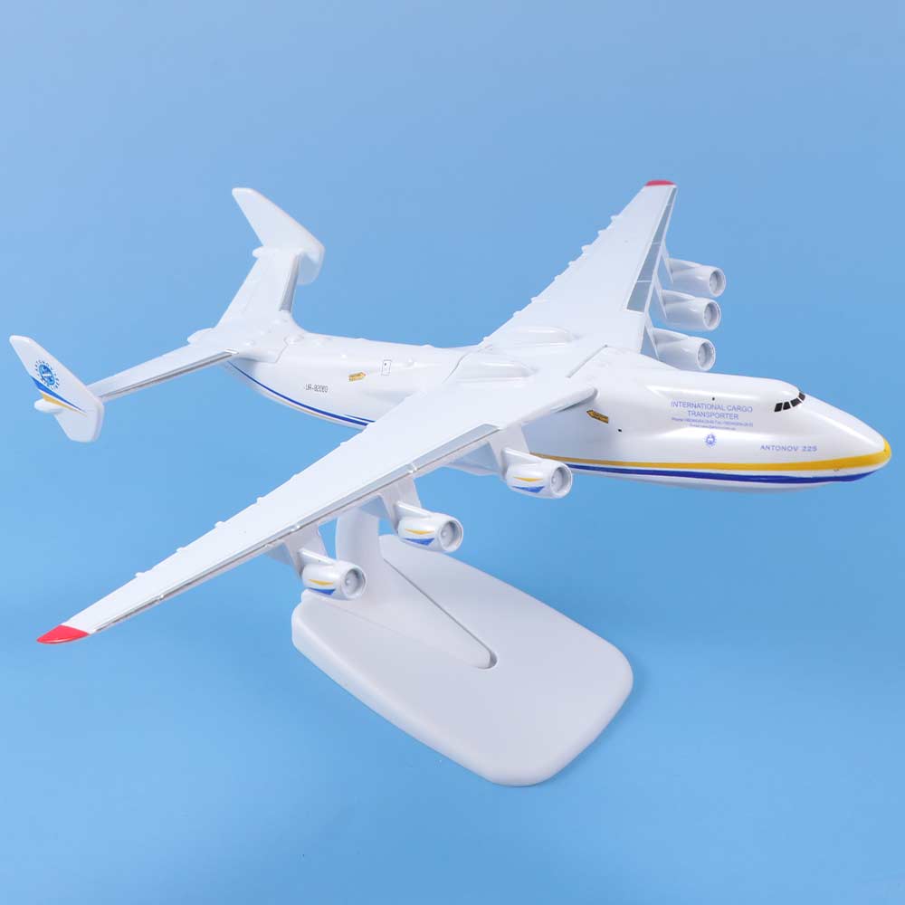 Model Airplane Plastic - Modelo de Avión Estático a Escala