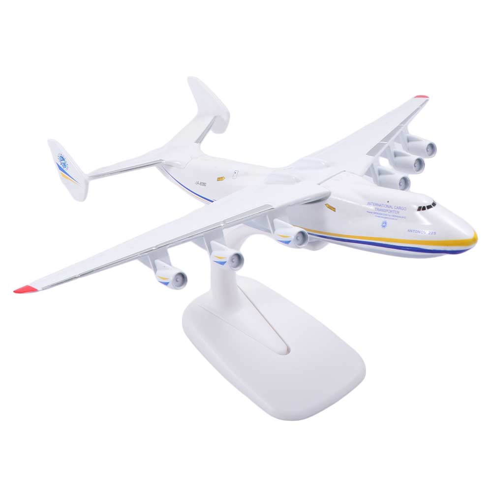 Modelo de Avión Estático a Esc - Model Airplane Plastic reseña y precio